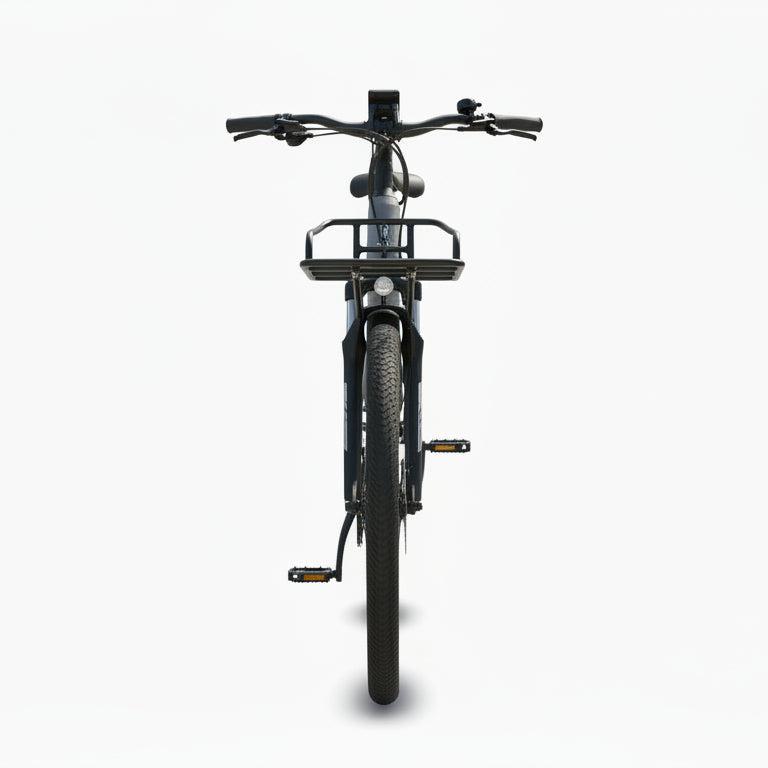 Front view of the LYNQ Current e-bike, highlighting the integrated rack and bars.