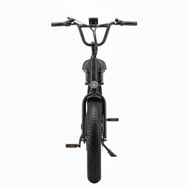 Front view of the LYNQ Loop cruiser e-bike highlights wide tires and upright handlebars.